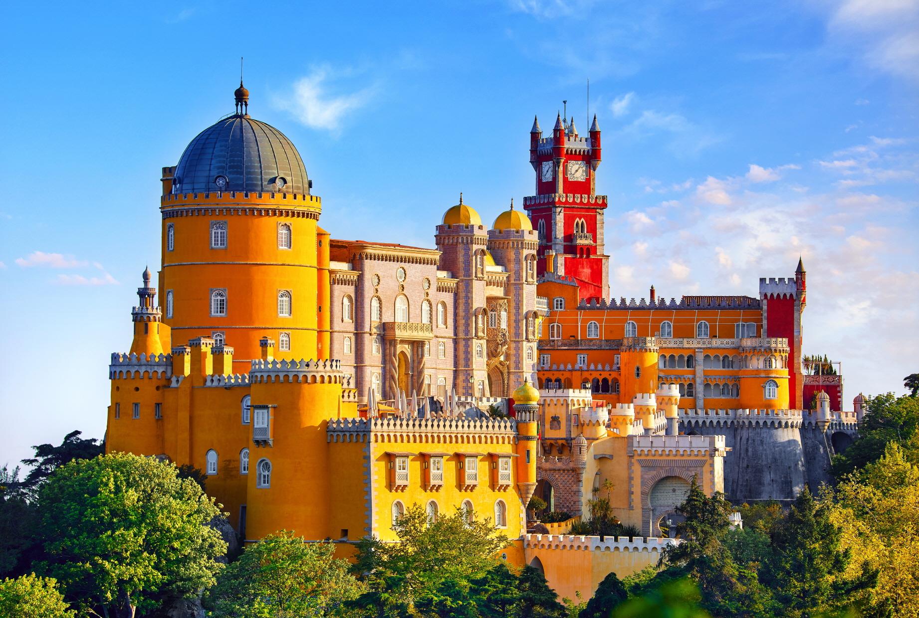 페나 성  Palacio Nacional da Pena