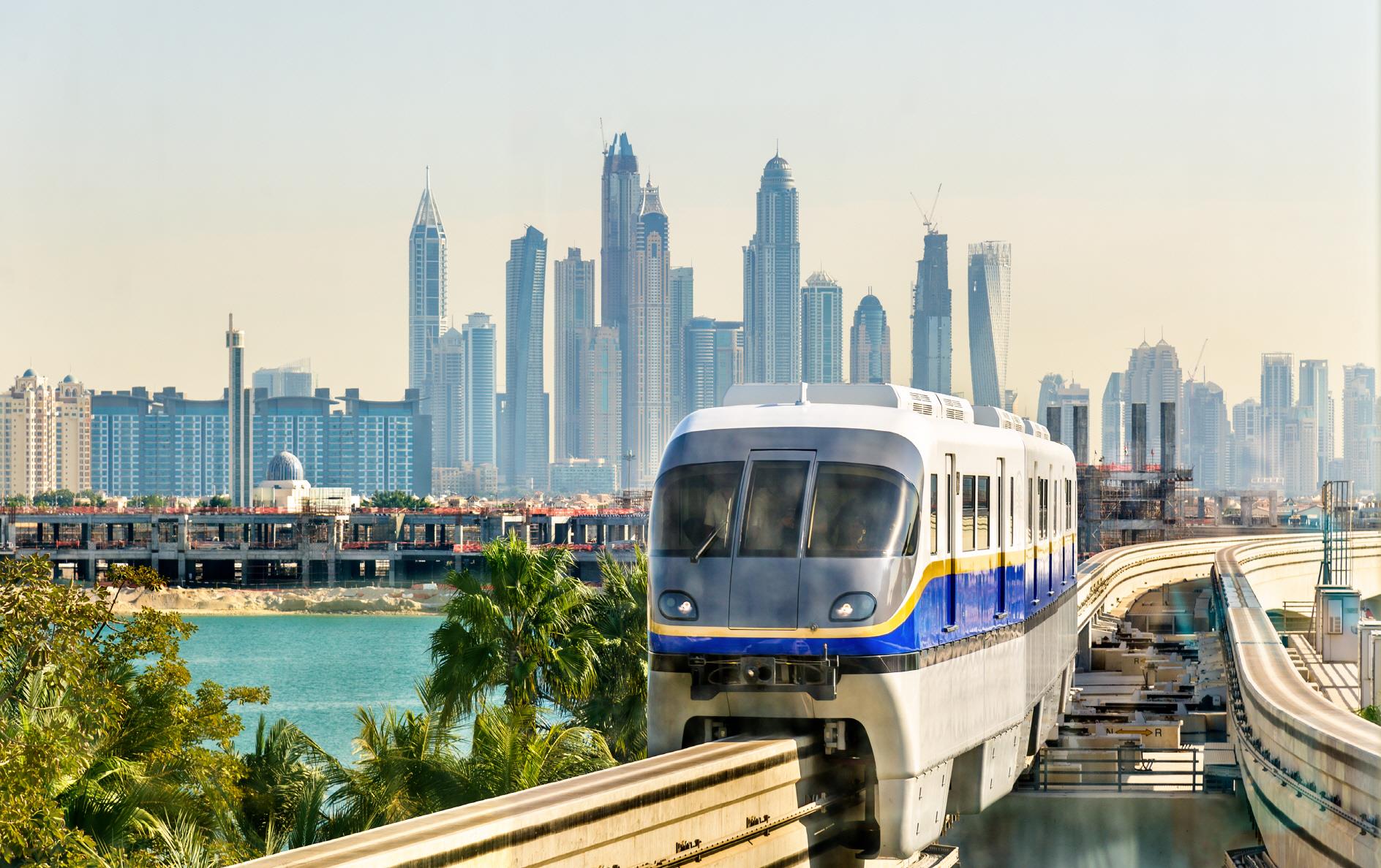 팜아일랜드 모노레일  The Palm Jumeirah Monorail