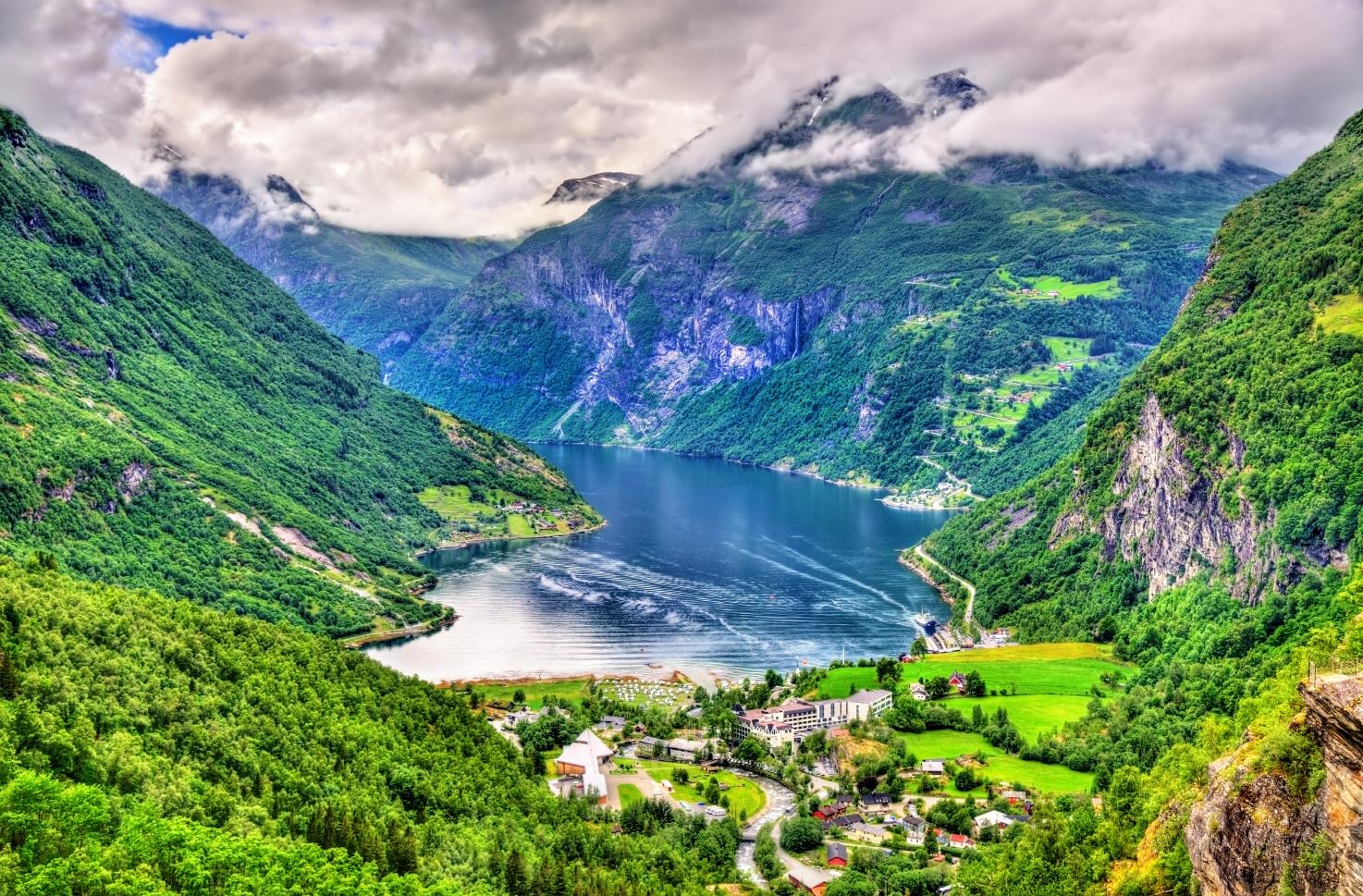 게이랑에르 피요르드  Geirangerfjord