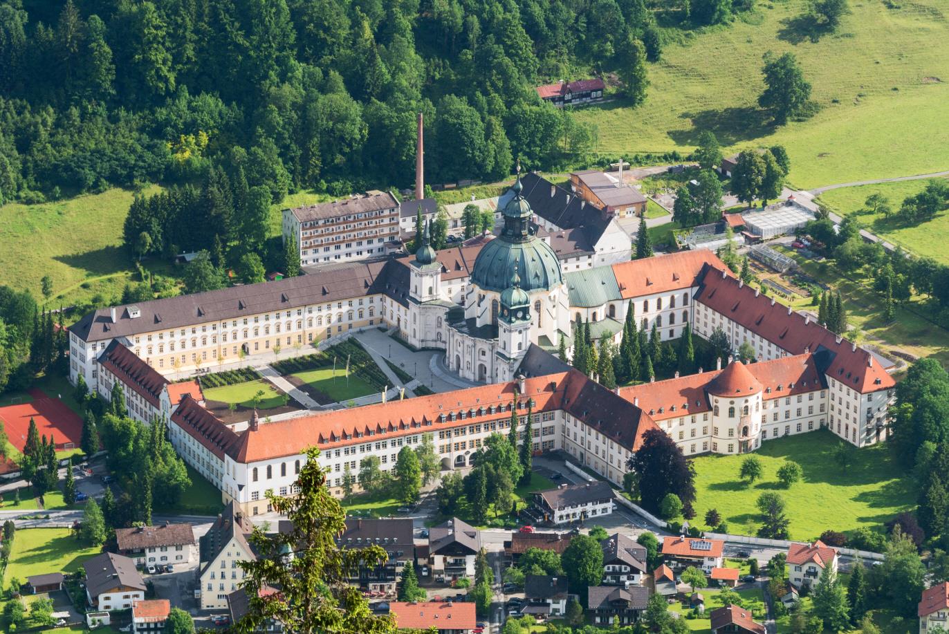 에탈수도원  Ettal Abbey