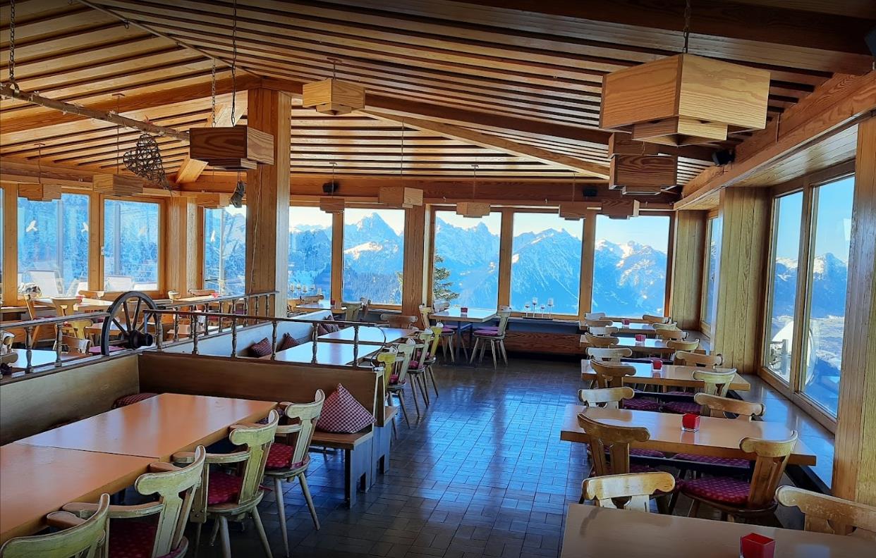 테겔베르크 전망대 식사  Panoramarestaurant Tegelberg