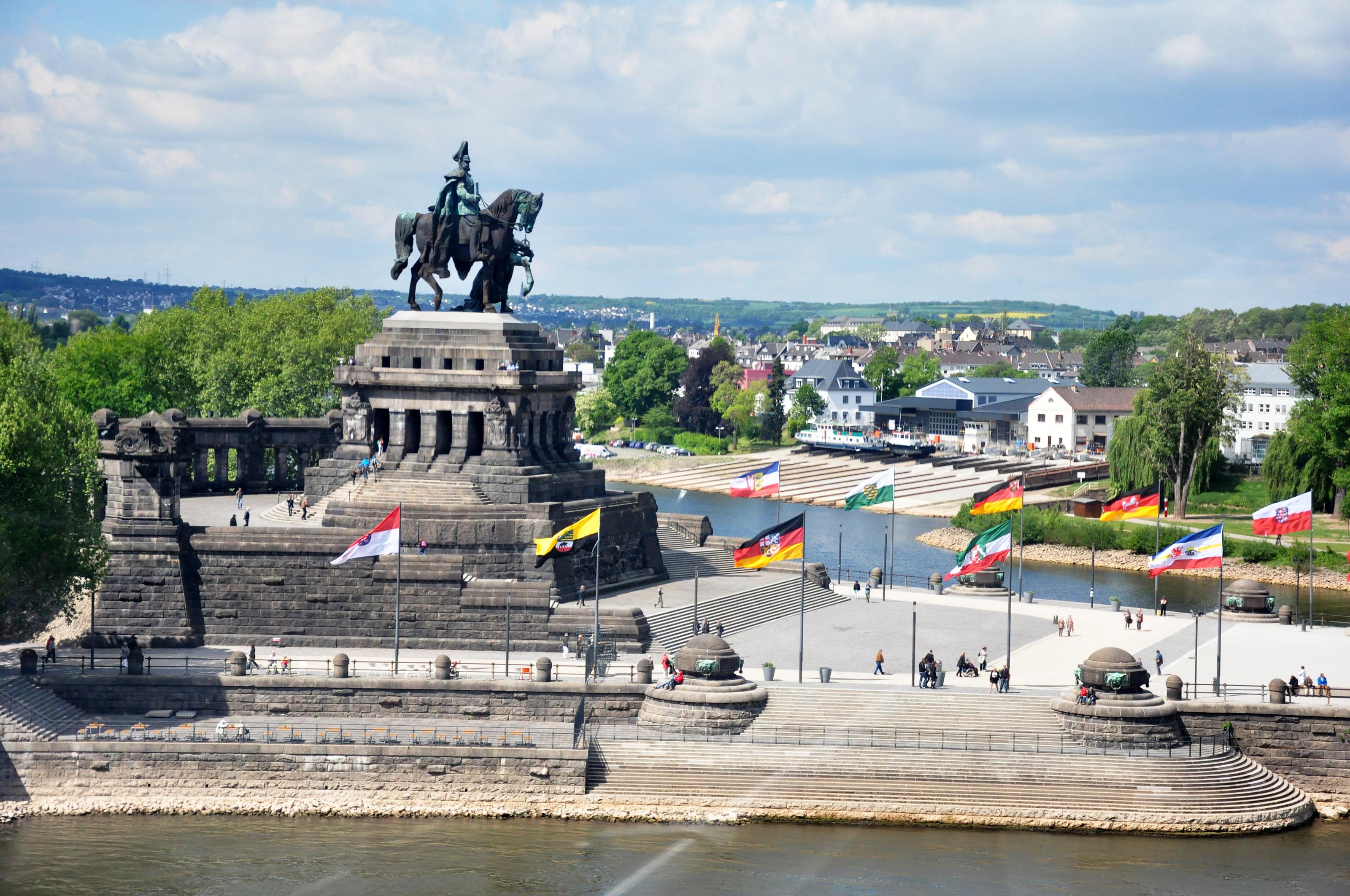 도이치 에크  Deutsches Eck