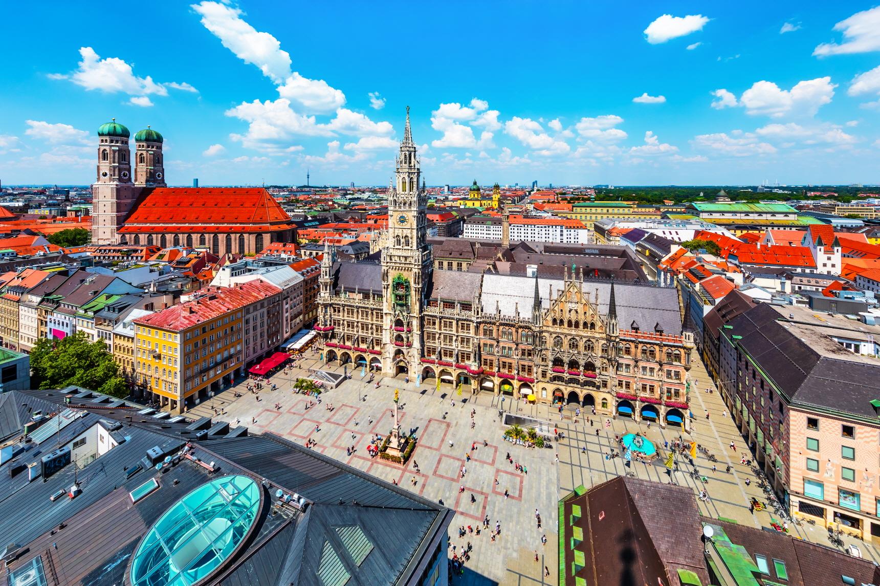 마리엔 광장  Marienplatz