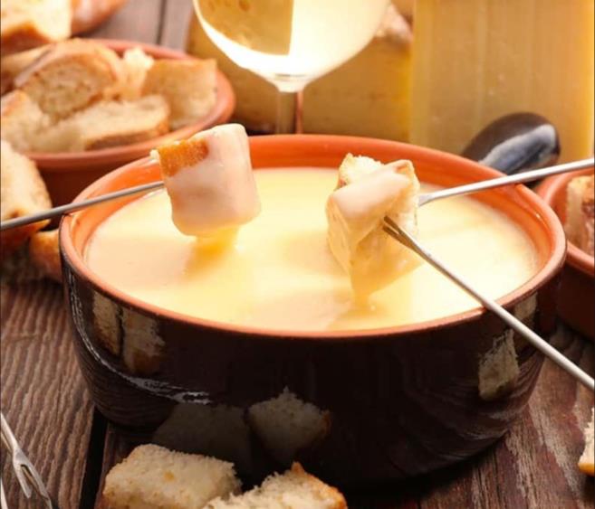 퐁듀 사부아야드  Fondue Savoyarde