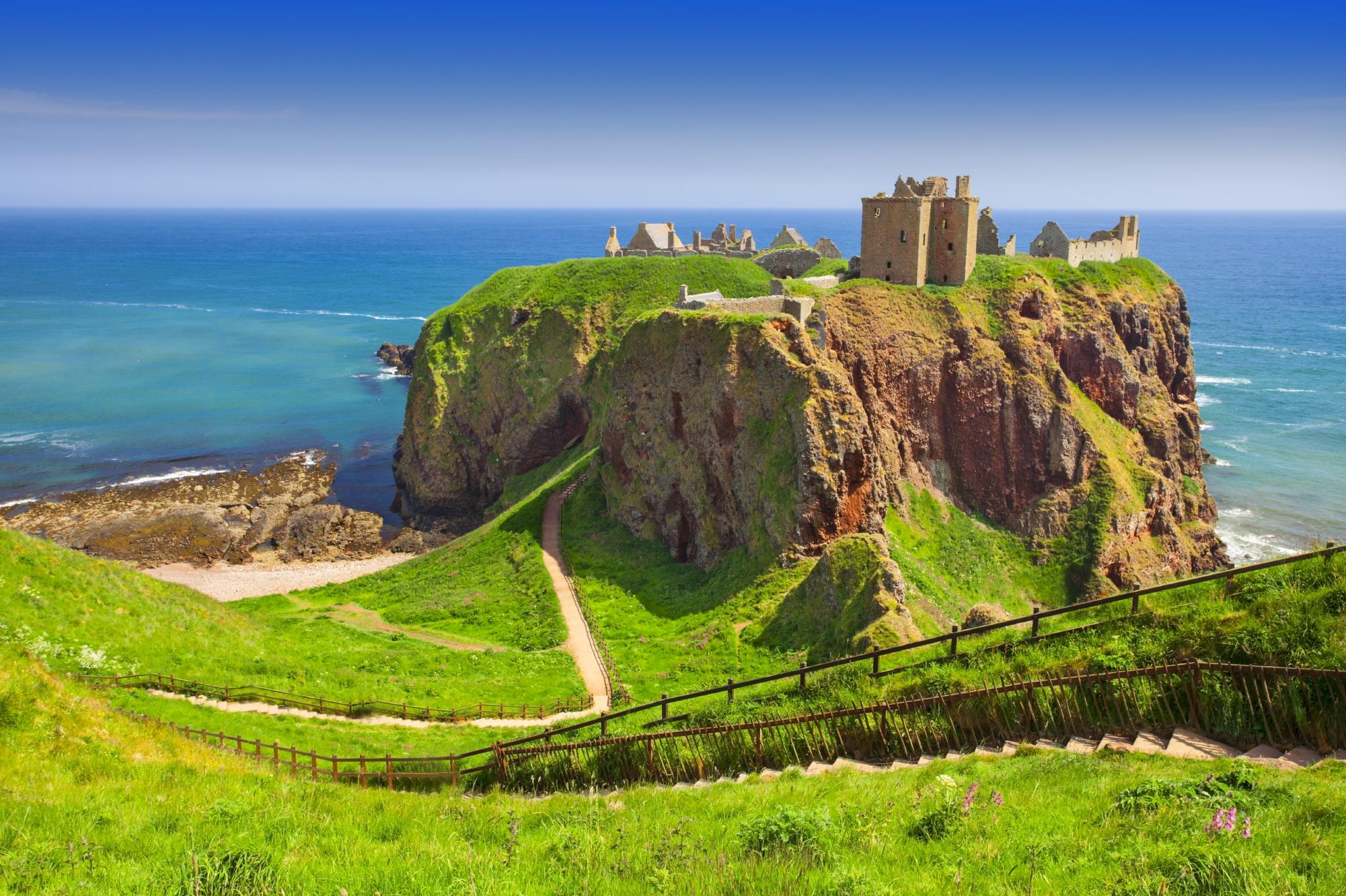 던노타 성  Dunnottar Castle