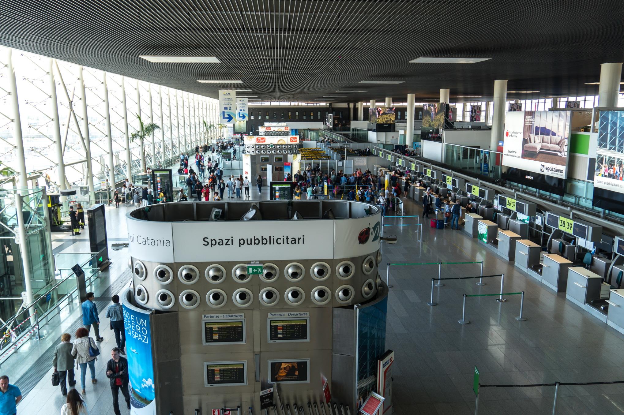 인천공항 출국 - 카타니아공항 입국  Catania International Airport