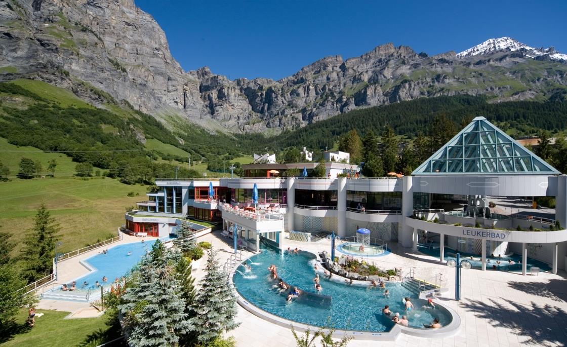 로이커바트 테르메  Leukerbad Therme