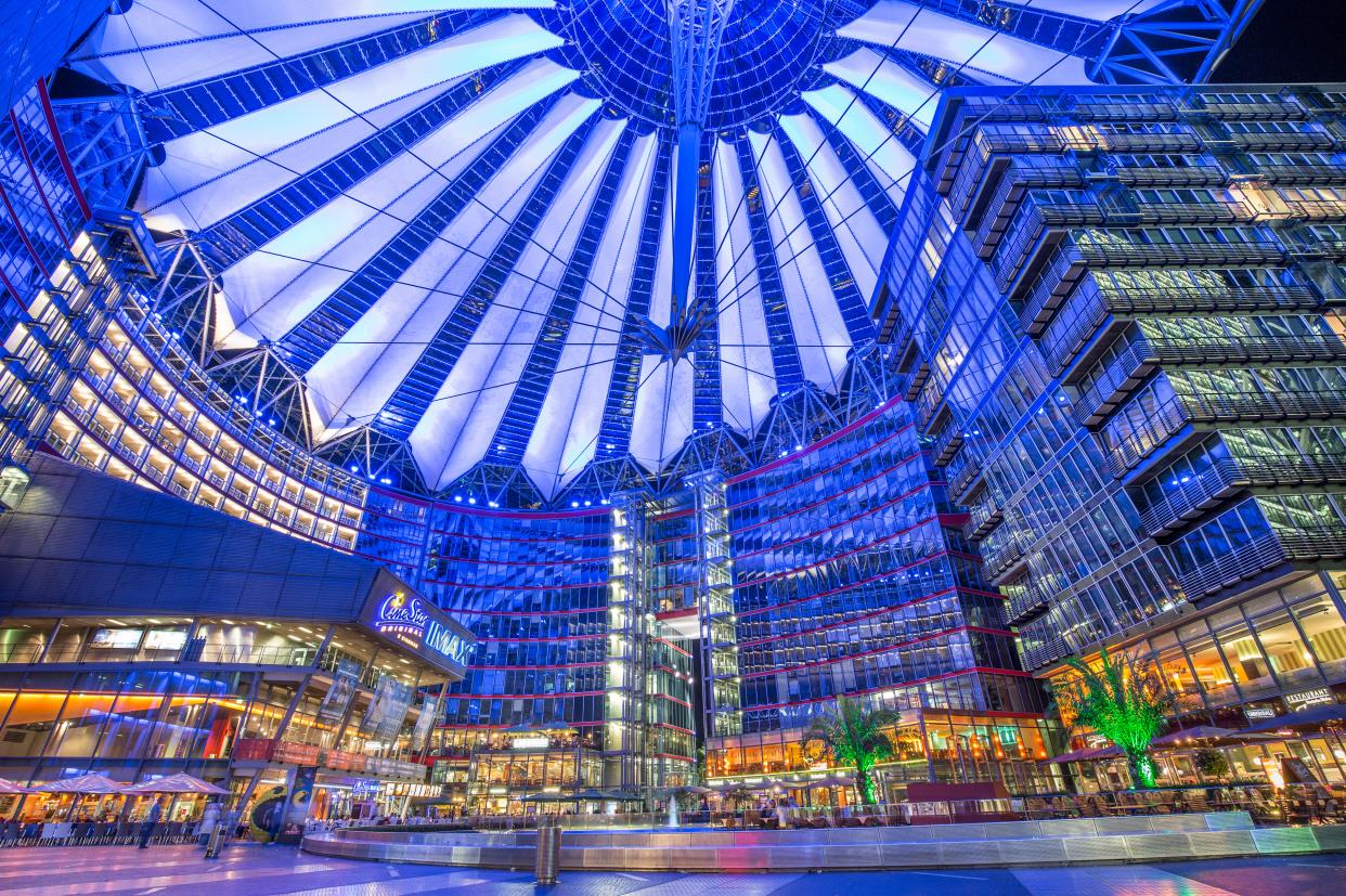 소니 센터  Sony Center