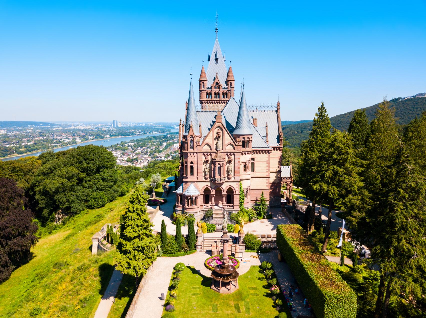 드라켄부르크성  Castle Drachenburg