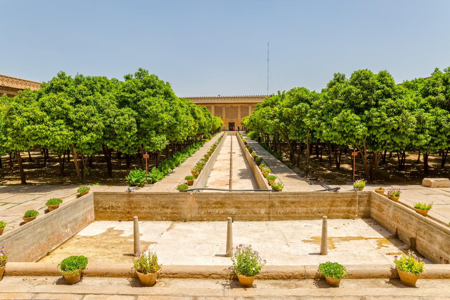 카림 칸 성  Arg-e Karim Khani (Karim Khan Zand Citadel)