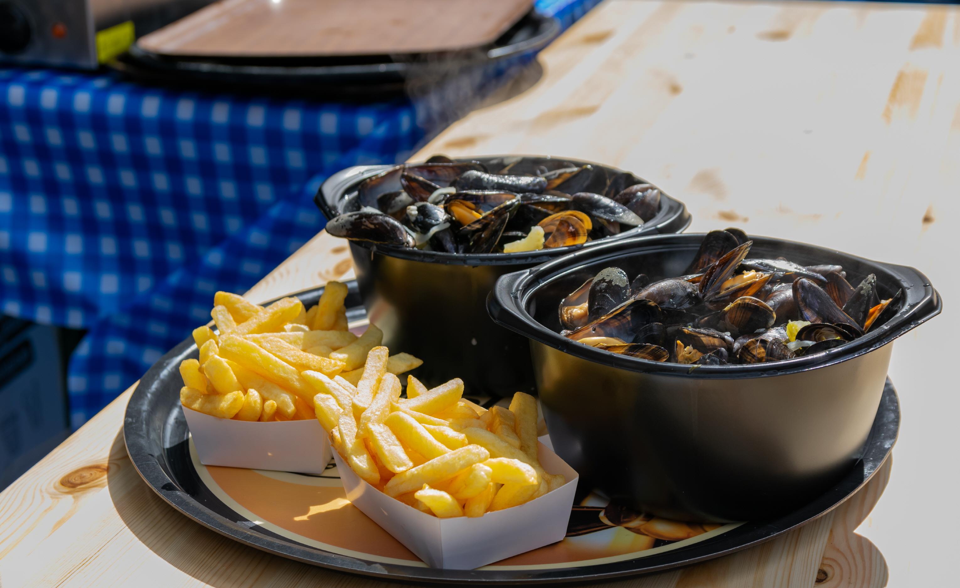 홍합 와인찜  Moules mariniere