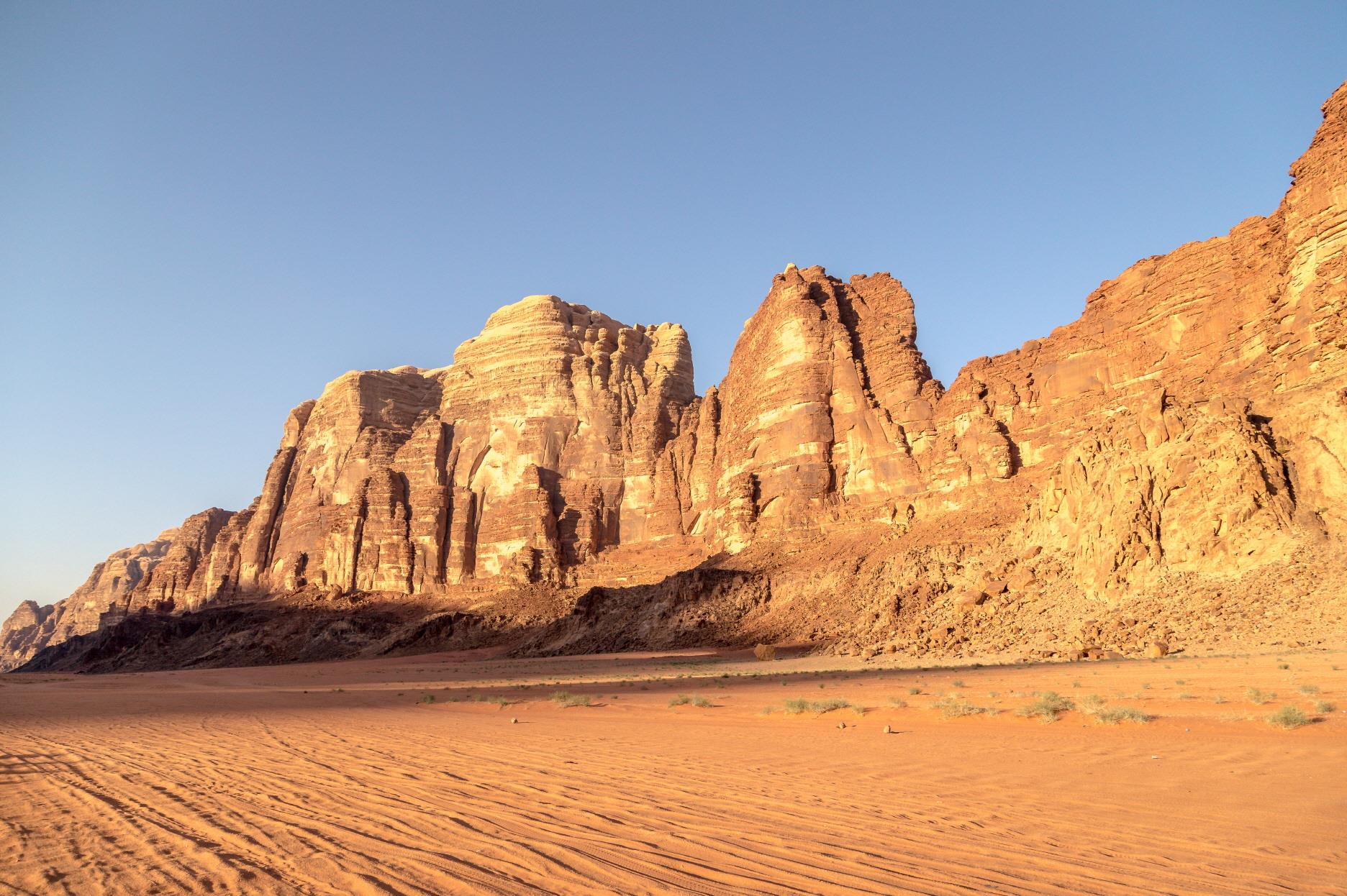 와디럼 지역  Wadi Rum