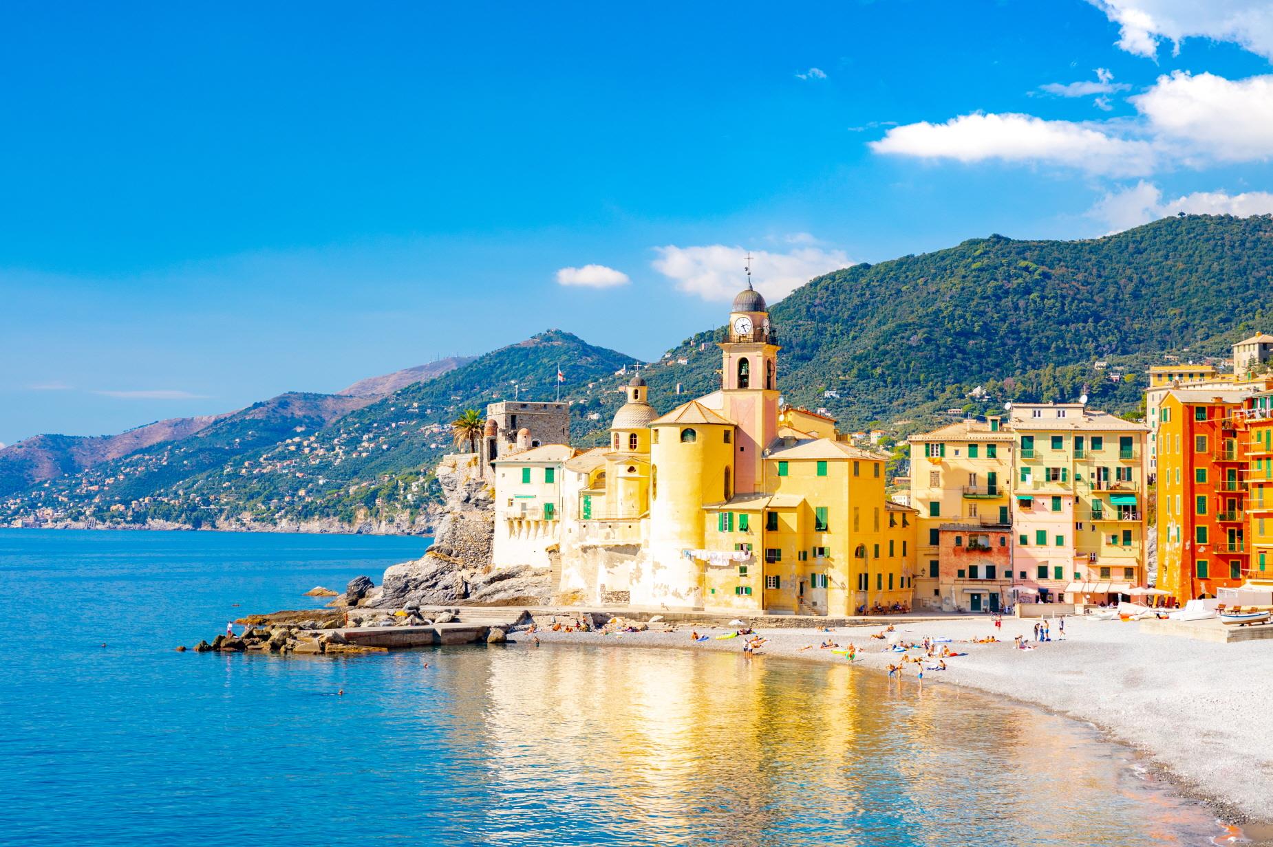 카모글리 마을  Camogli