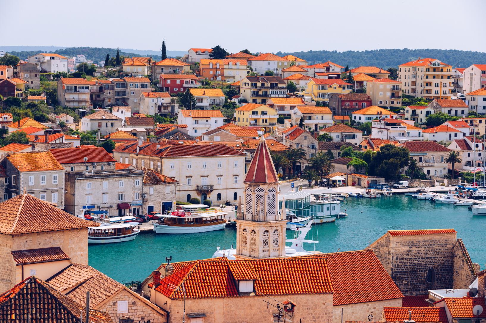 트로기르 시내  TROGIR