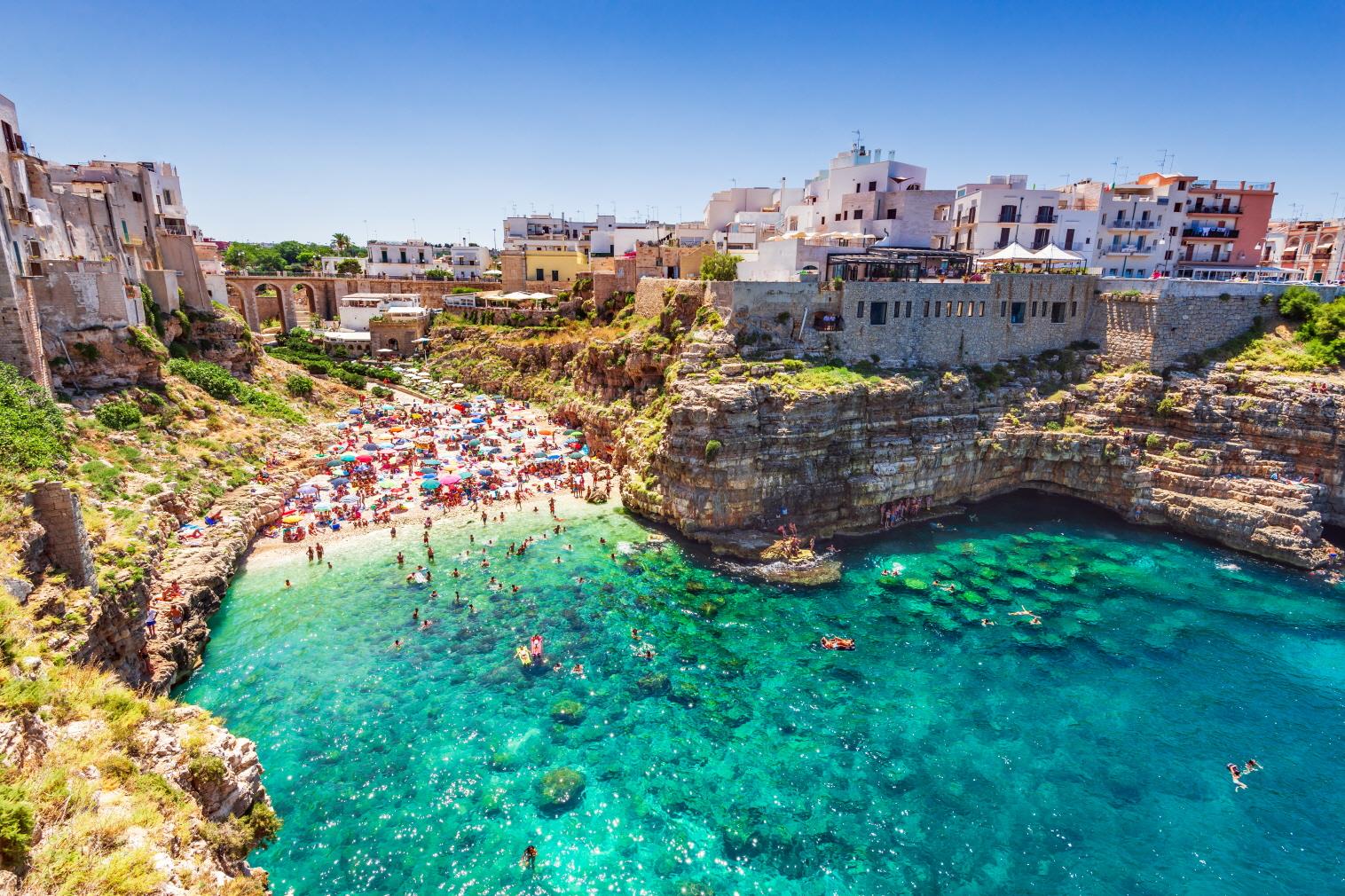 폴리냐노 아마레  Polignano a Mare