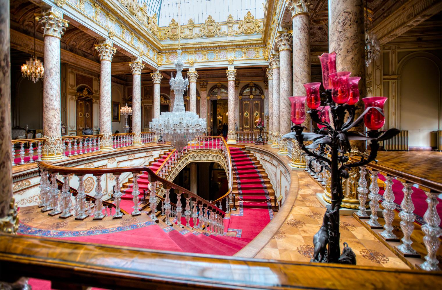 돌마바흐체 궁전  Dolmabahce Palace