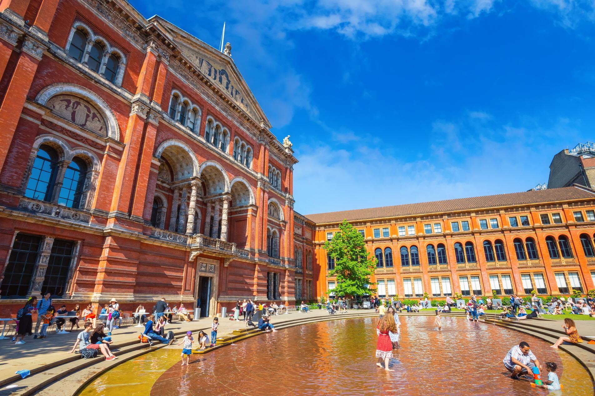 빅토리아 알버트 박물관  Victoria and Albert Museum