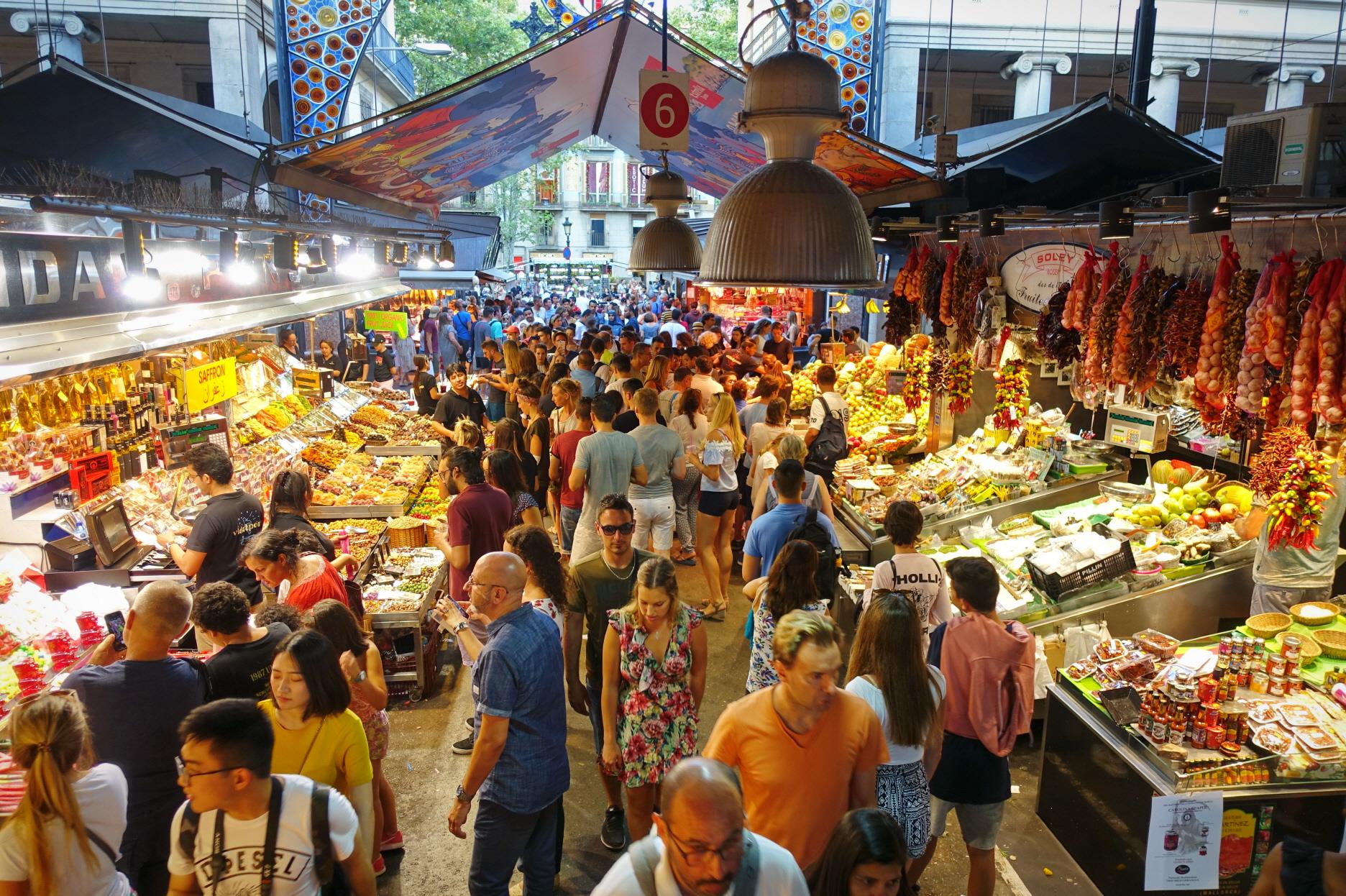 보케리아 시장 (Mercat de la Boqueria)