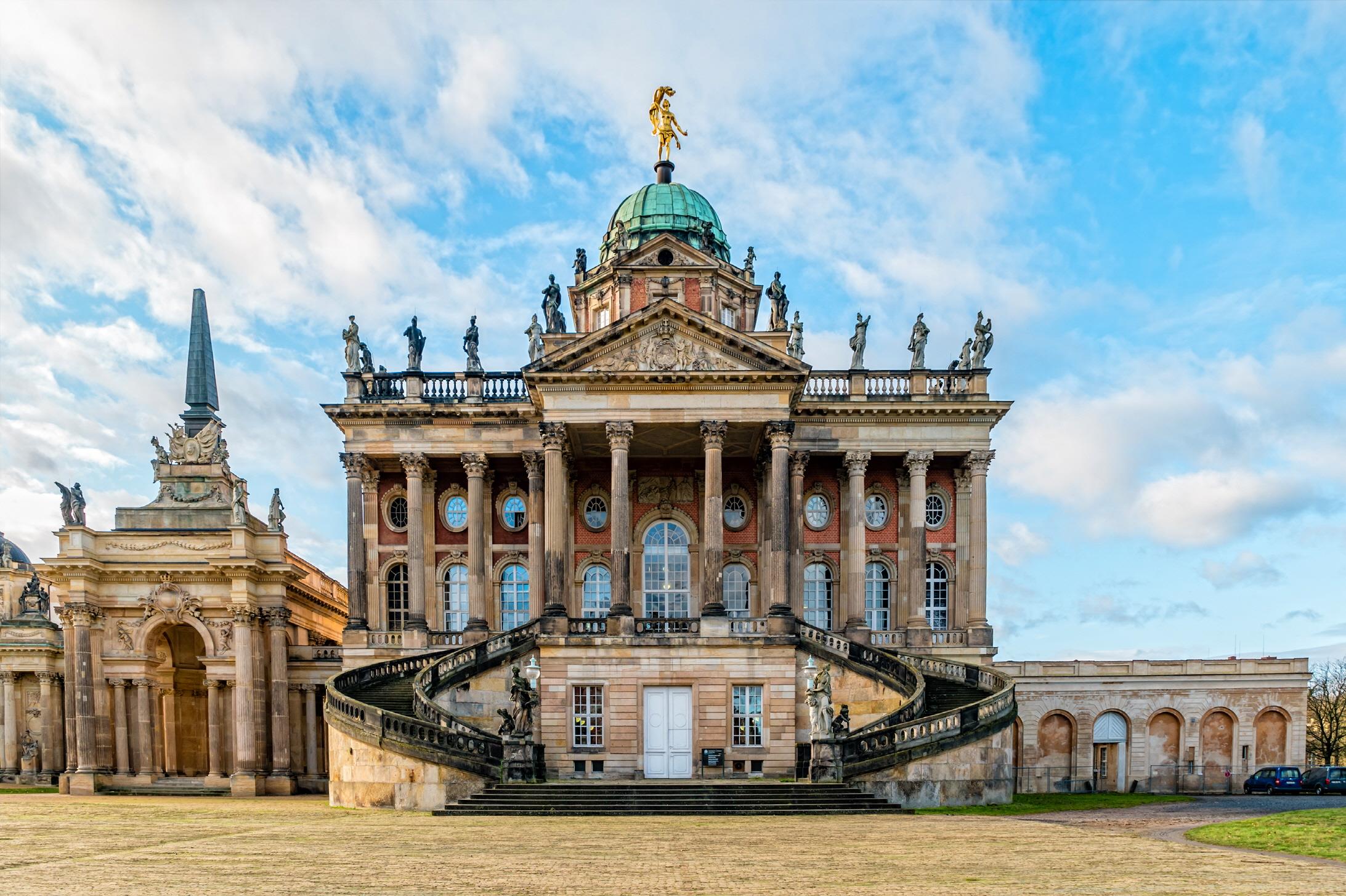 상수시 신궁전  Neues Palais in Sanssouci park