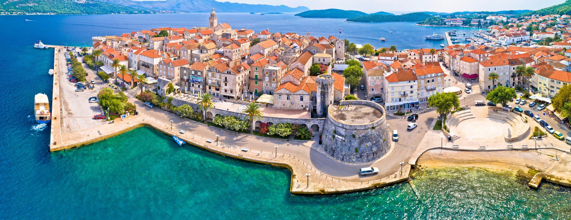 코르출라 시내  KORCULA