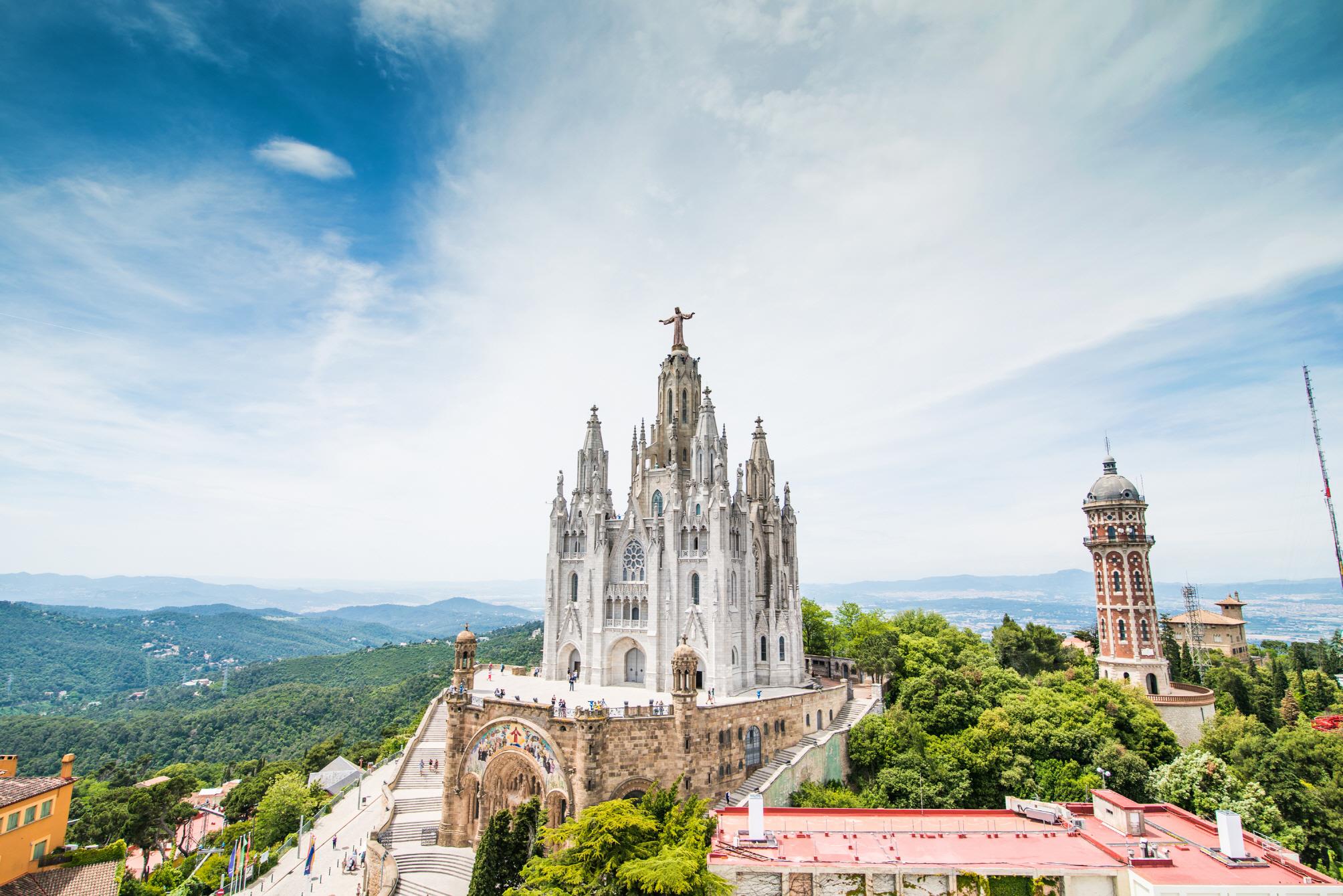 사그라트 코 성당  Basilica del Sagrat Cor de Jesus