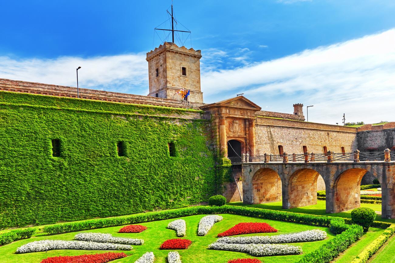 몬주익 성  Castell de Montjuic