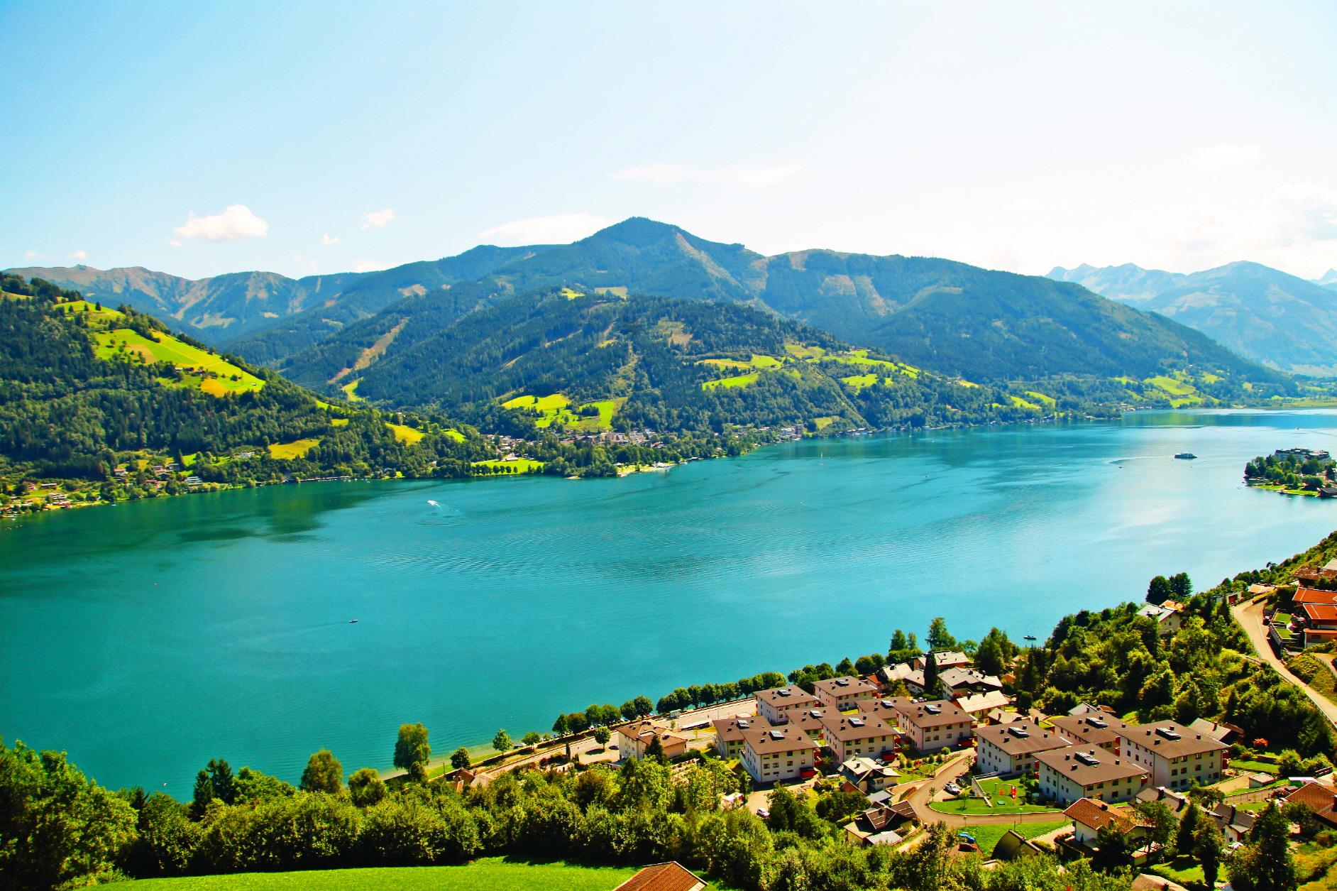 첼암제 마을  Zell am See