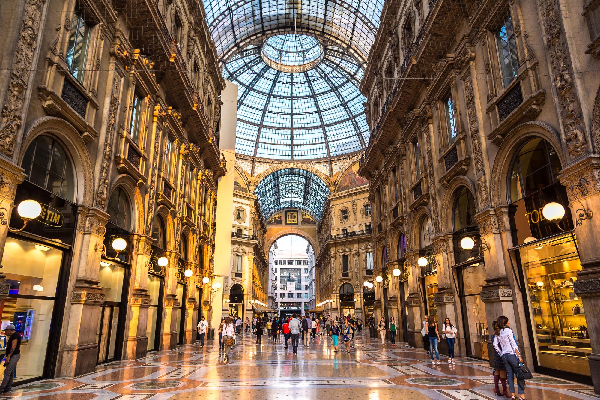 비토리오 에마누엘레2세 갤러리아  Galleria Vittorio Emanuele II