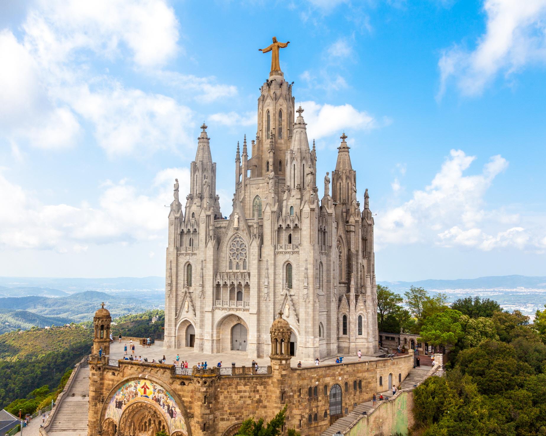 사그라트 코 성당  Basilica del Sagrat Cor de Jesus