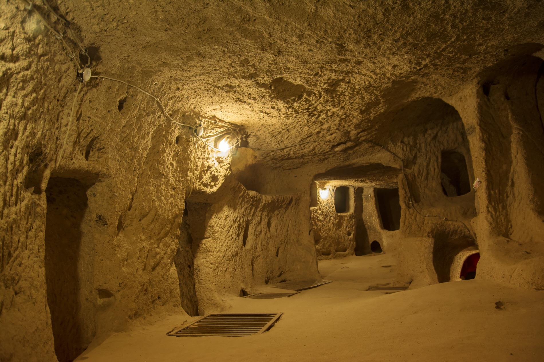 카이마클리 지하도시  Kaymakli Underground City