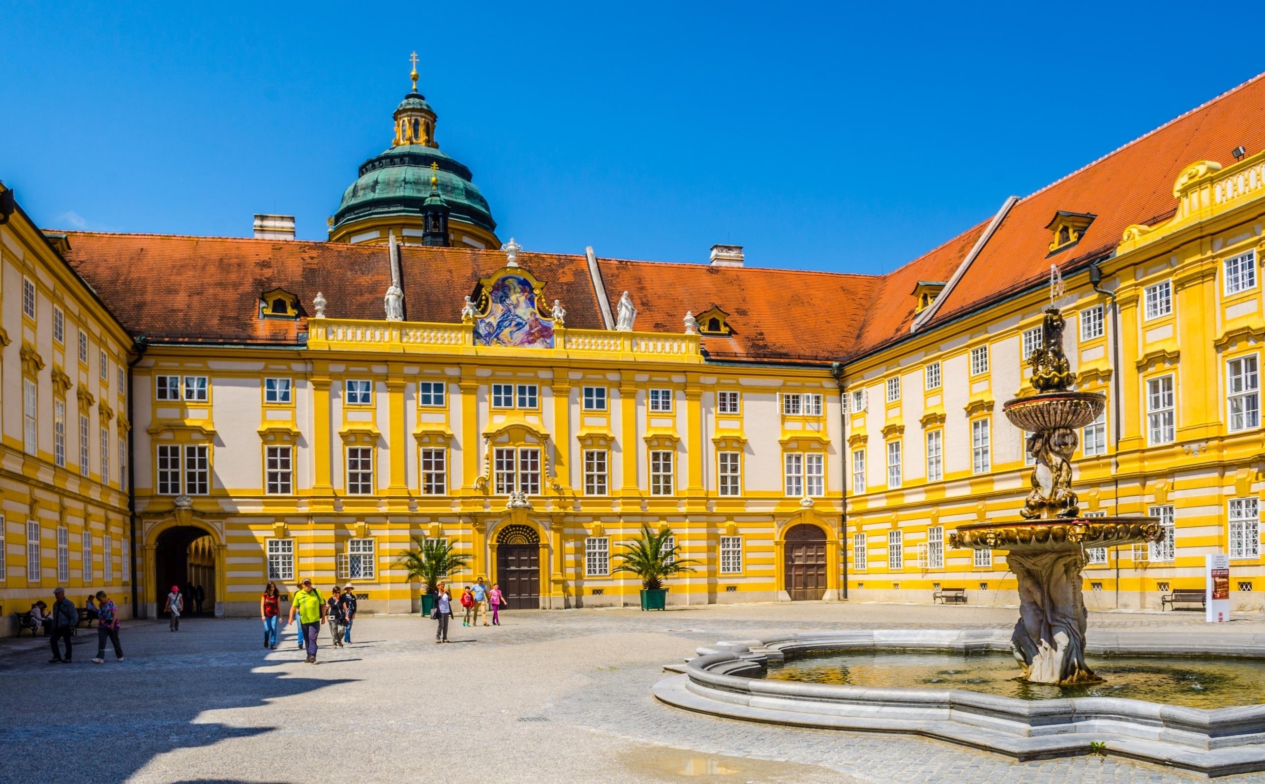 멜크 수도원  Melk Abbey