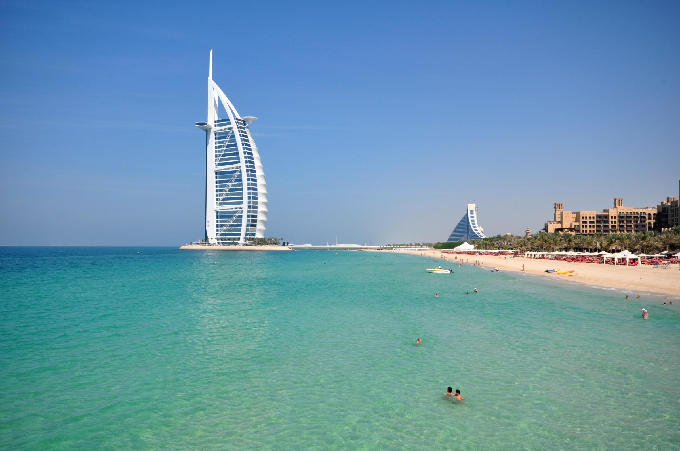 버즈 알 아랍 호텔  Burj Al Arab