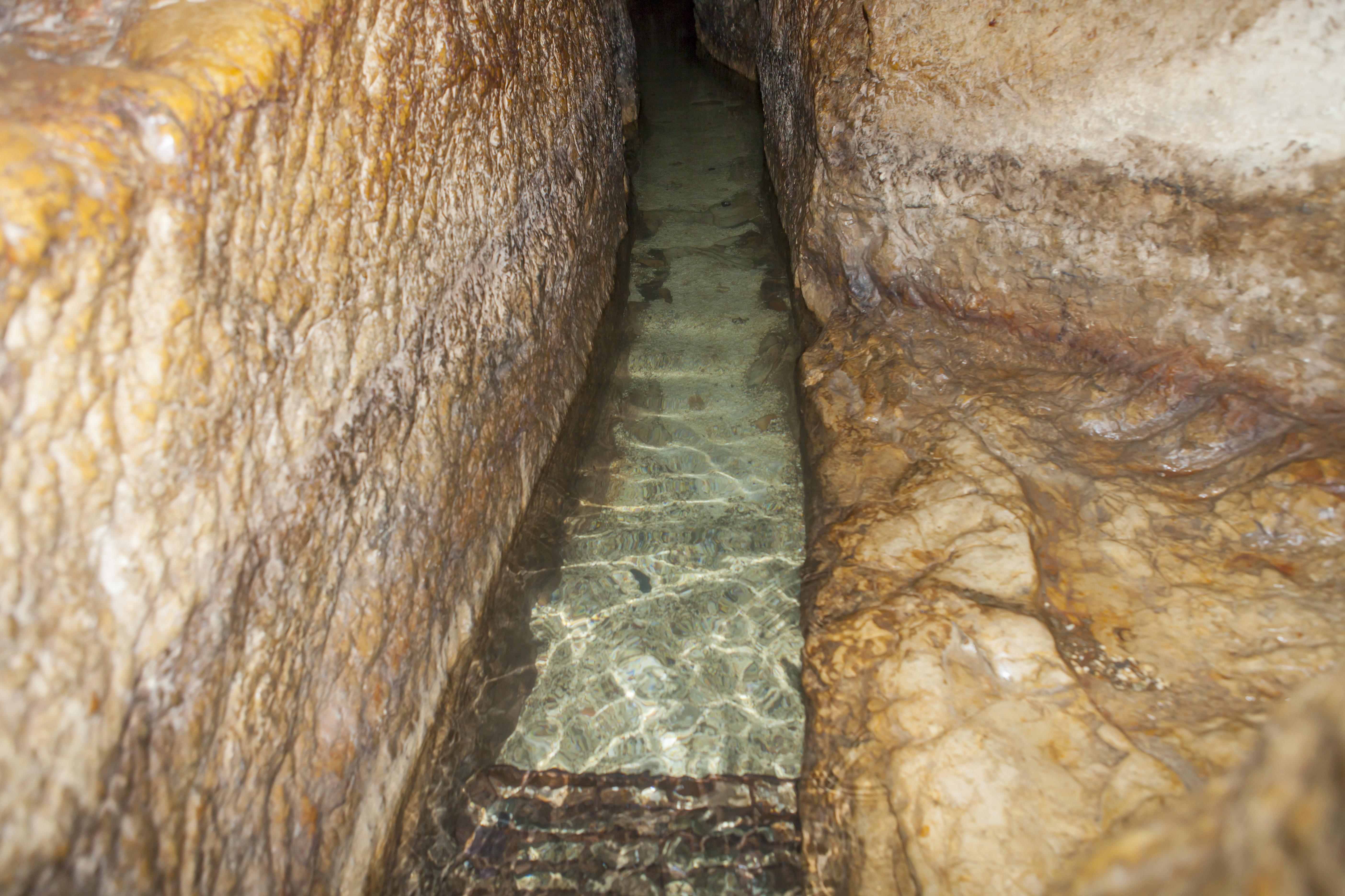 히스기야 터널  Hezekiah Tunnel